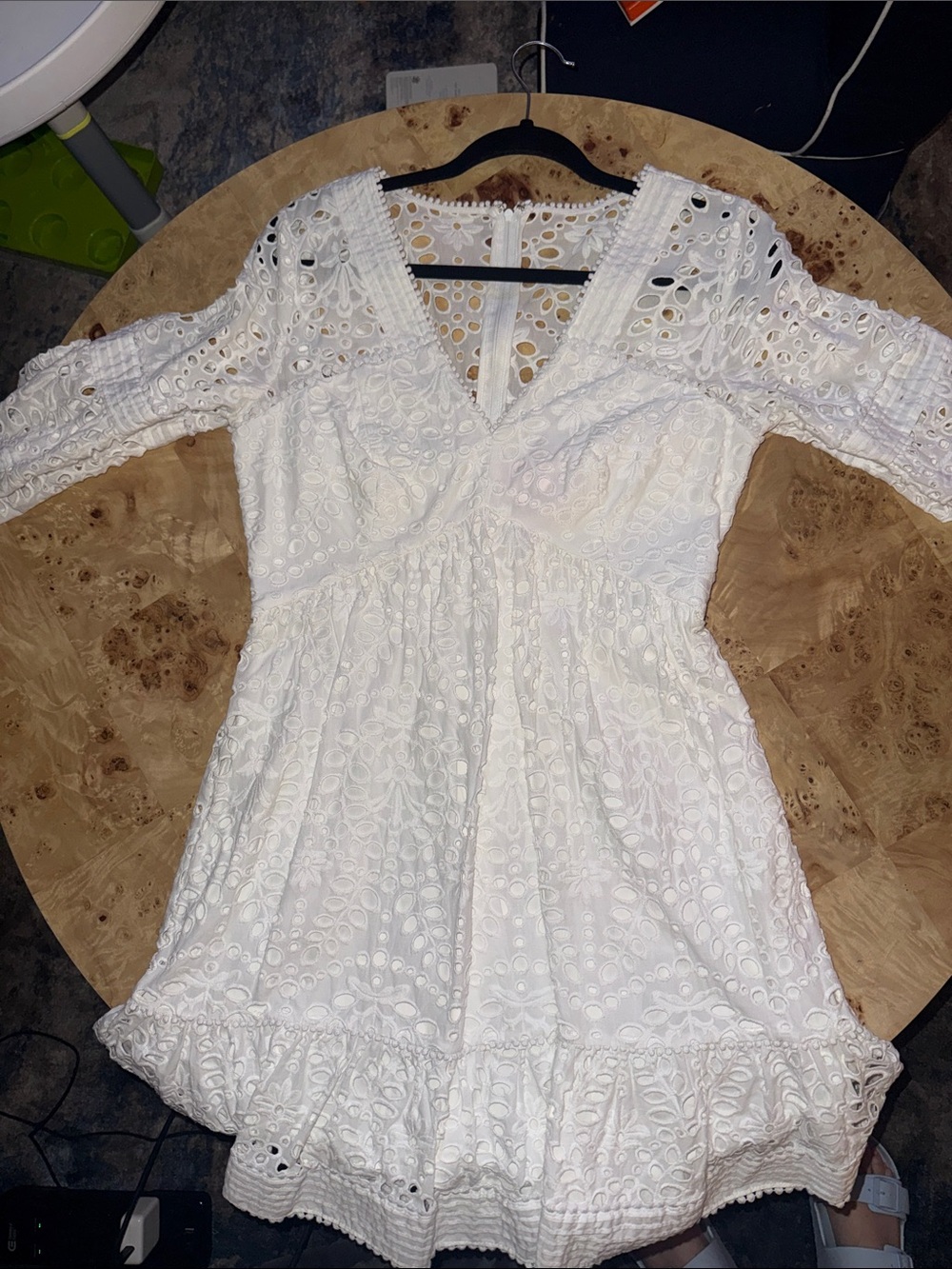 Lilly Pulitzer Eyelet V-Neck Mini Dress; Size 8